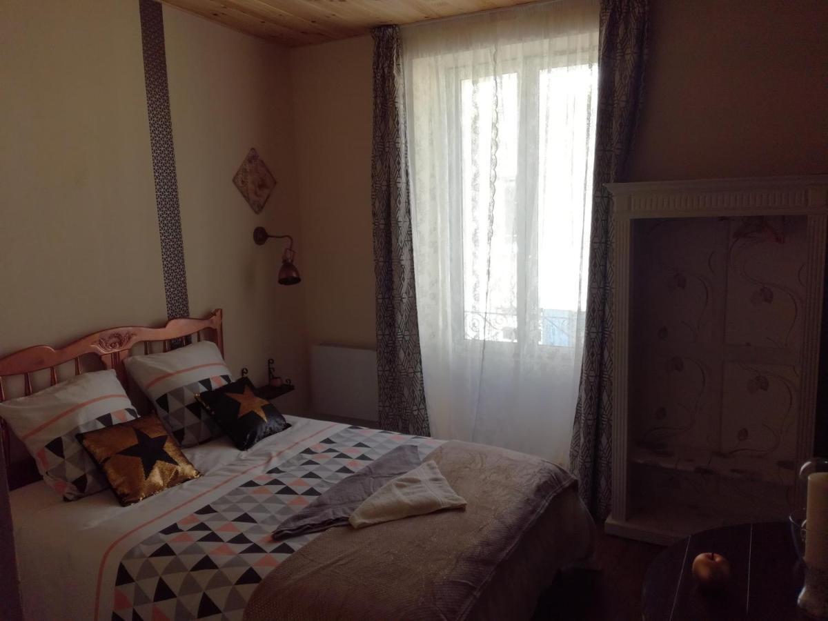 Mauzé-sur-le-Mignon Chez Lorette מראה חיצוני תמונה