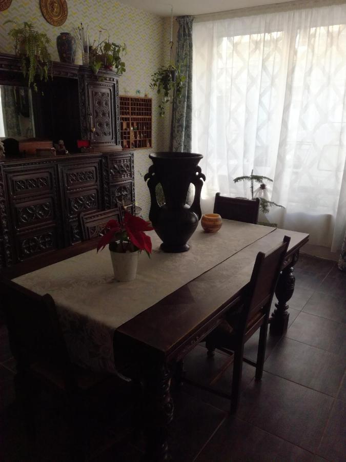 Mauzé-sur-le-Mignon Chez Lorette מראה חיצוני תמונה